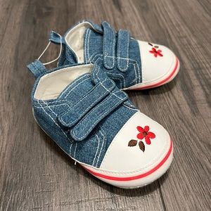 Baby Flower Motif Shoes